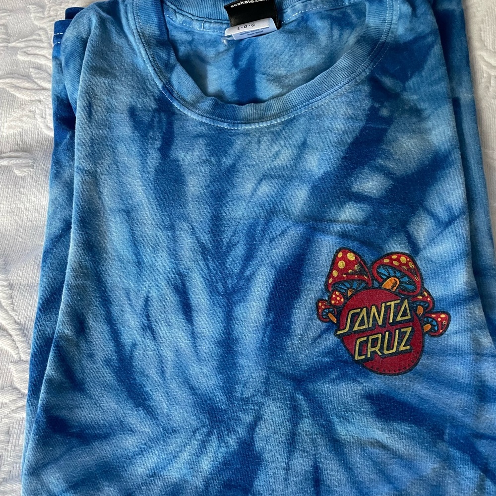 Vintage Santa Cruz Skateboards Blue Red Tie Dye Mushroom Tee Hippie Boho